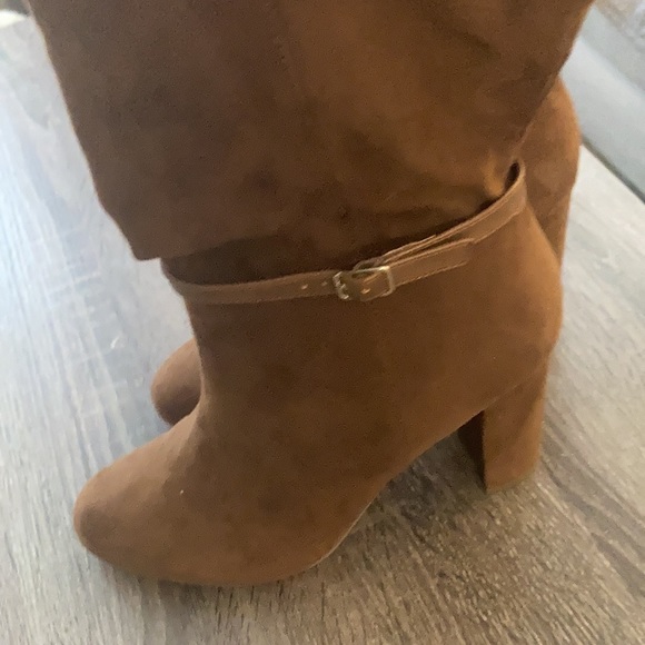 LC Lauren Conrad Boots - Picture 2 of 3